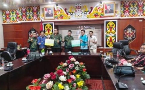 Sidang Keliling Perdana di Murung Raya, Lima Pasangan Resmi Dapat Pengesahan Perkawinan