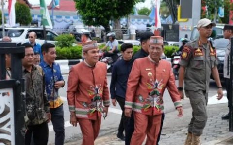 Bupati Murung Raya Hadiri Upacara Hari Jadi Ke-76 Kabupaten Barito Utara