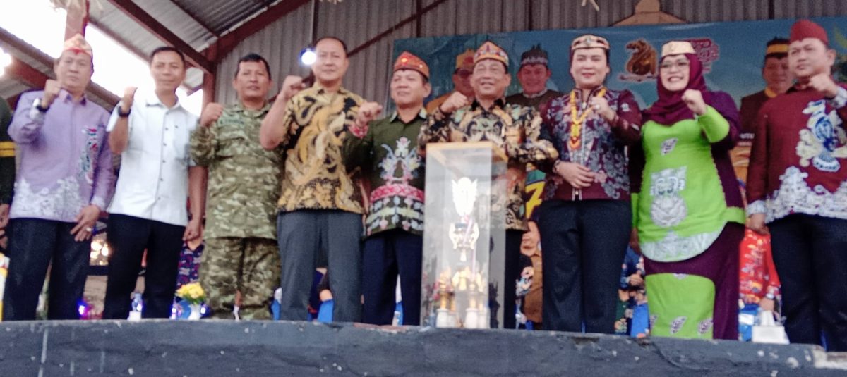 Bupati Heriyus Resmi Buka Festival Budaya Tira Tangka Balang 2026