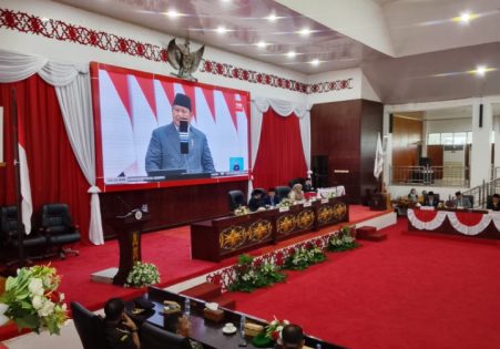 DPRD dan Pemkab Murung Raya Simak Pidato Kenegaraan Presiden RI
