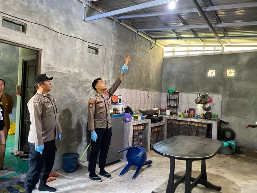 Temuan Mayat Gantung Diri Gegerkan Simpang Bingkuang