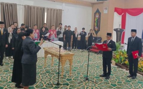 Heriyus Lantik Lynda Kristiane sebagai Sekda Definitif Murung Raya